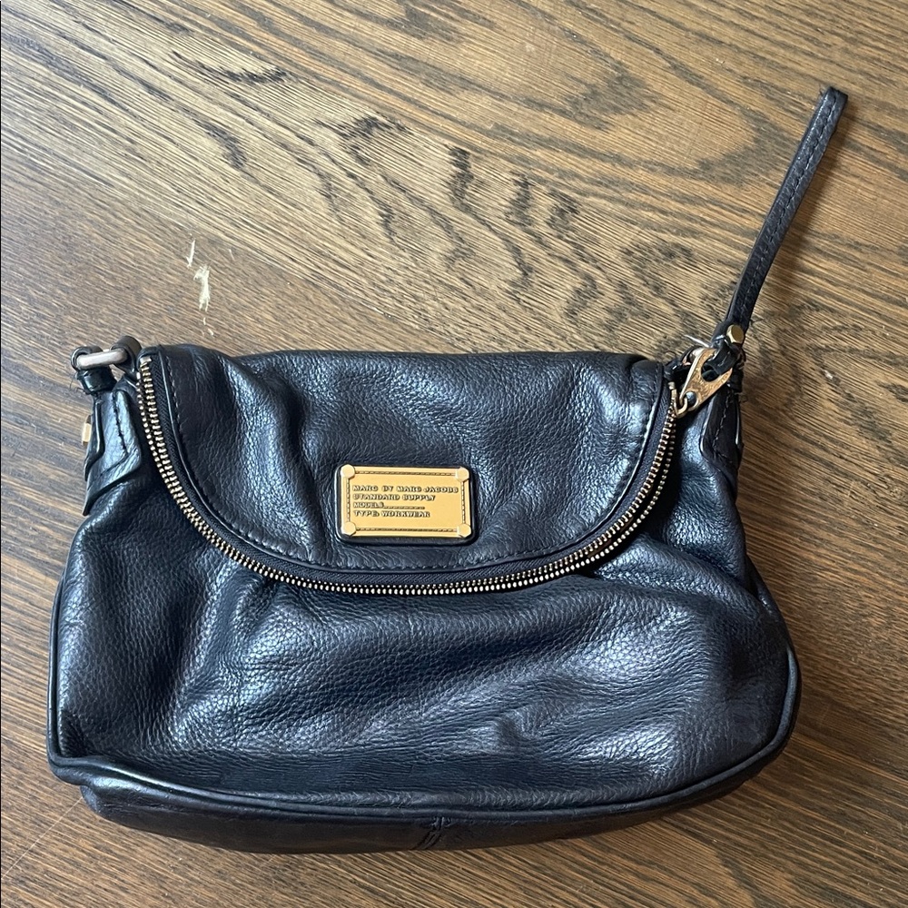 Marc by Marc Jacobs Black Leather Shoulder Bag with Gold Accents